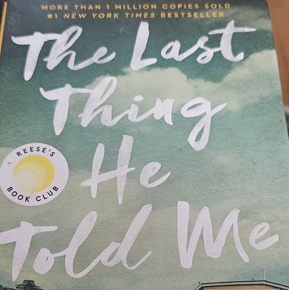 Books - Picture 2 of 4